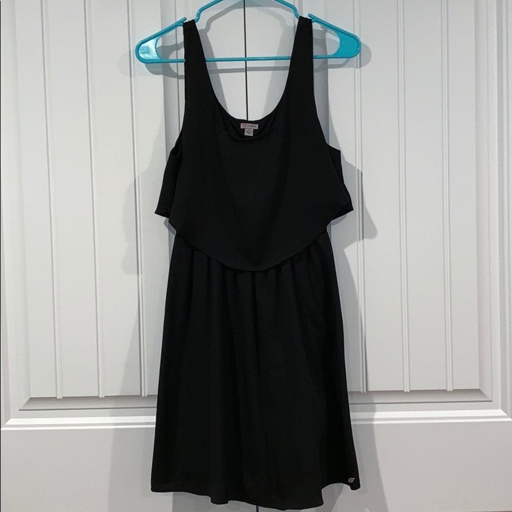 GUESS Women’s Ruffle and Lace Dress